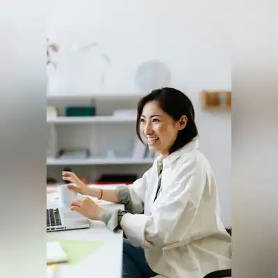 严桑欣